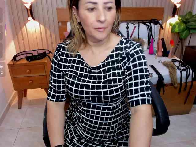 luciana-ballesteros webcam