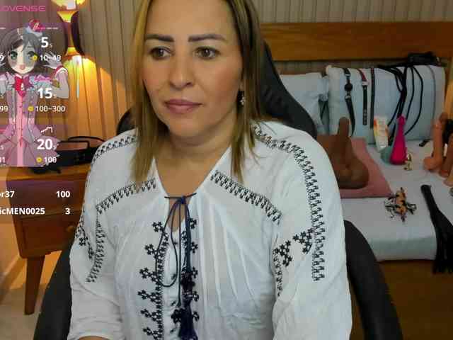 luciana-ballesteros webcam