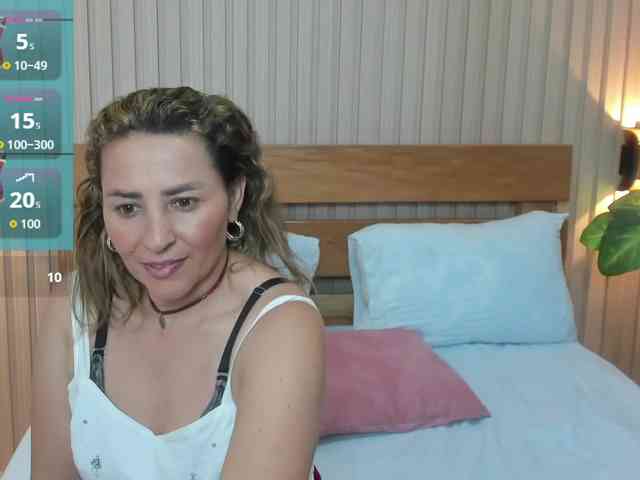 luciana-ballesteros webcam