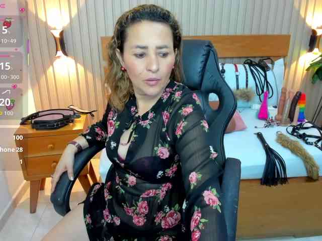 luciana-ballesteros webcam