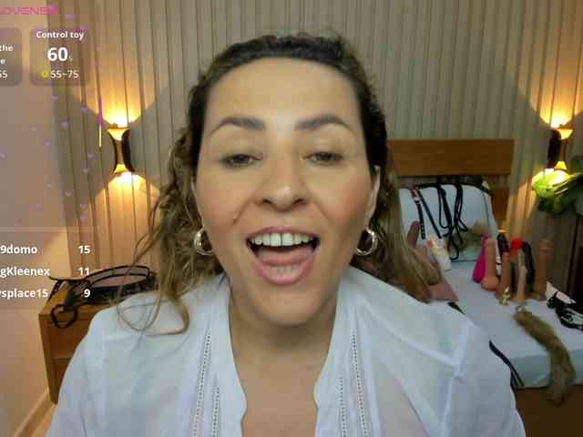 luciana-ballesteros webcam