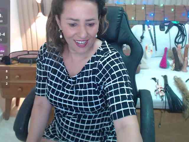 luciana-ballesteros webcam