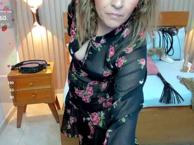 luciana-ballesteros webcam