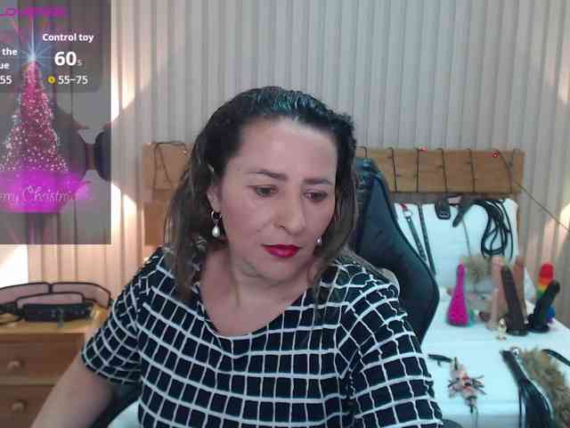 luciana-ballesteros webcam