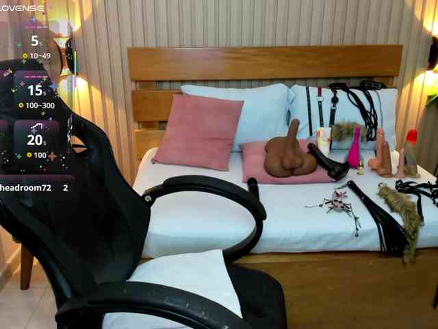 luciana-ballesteros webcam