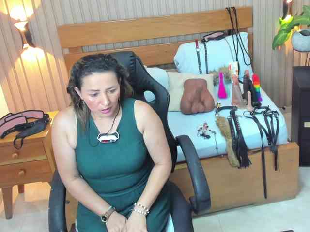 luciana-ballesteros webcam