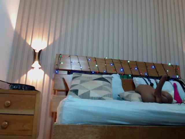 luciana-ballesteros webcam