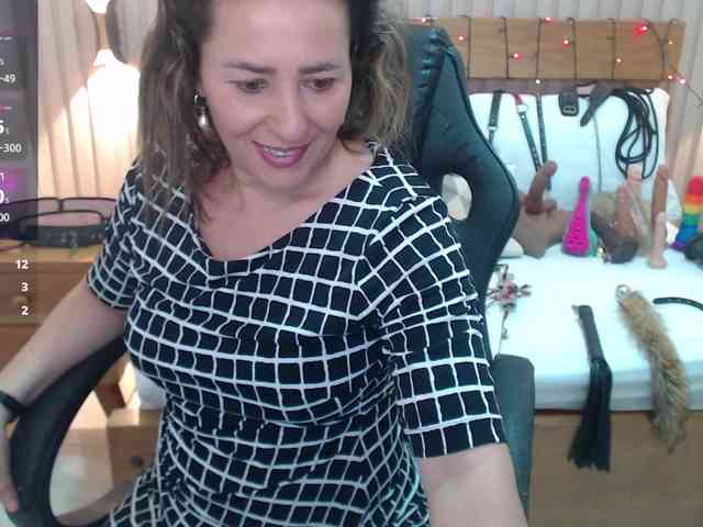 luciana-ballesteros webcam