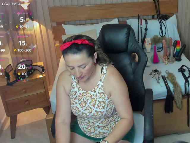 luciana-ballesteros webcam