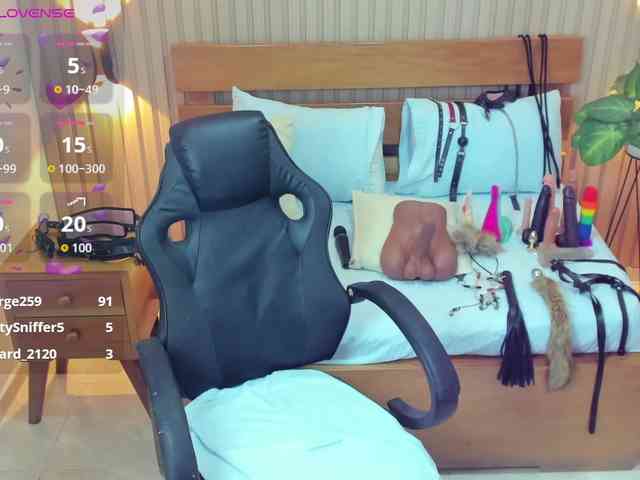 luciana-ballesteros webcam