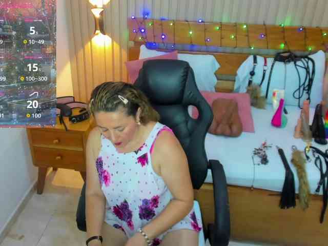 luciana-ballesteros webcam