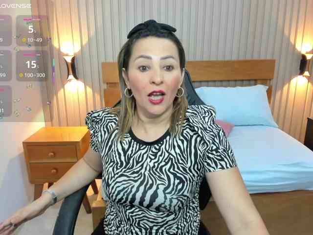 luciana-ballesteros webcam