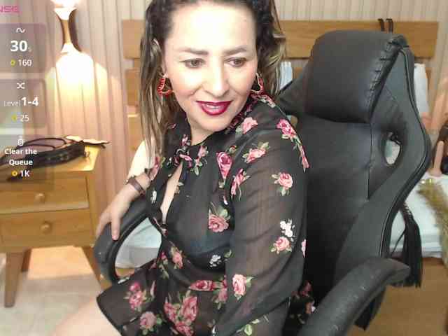 luciana-ballesteros webcam