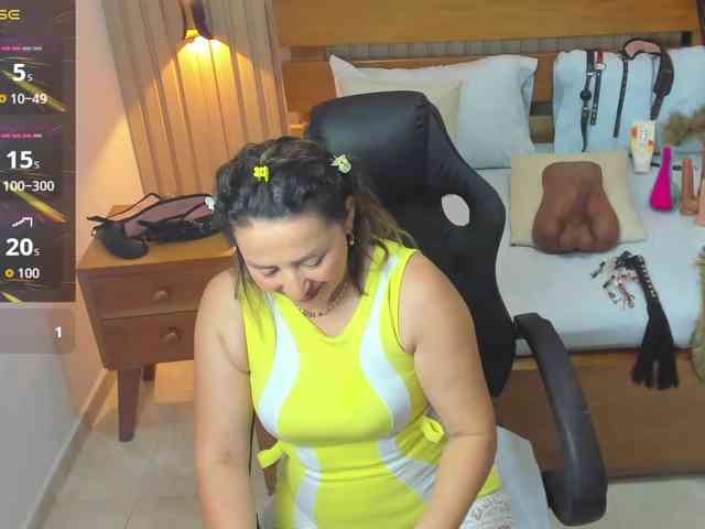 luciana-ballesteros webcam