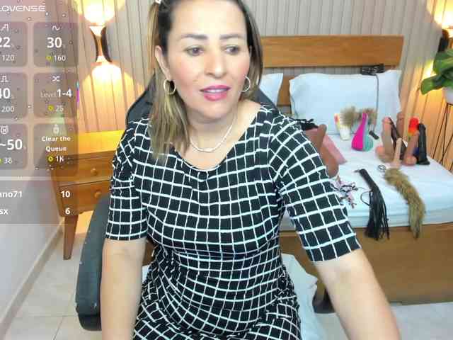 luciana-ballesteros webcam