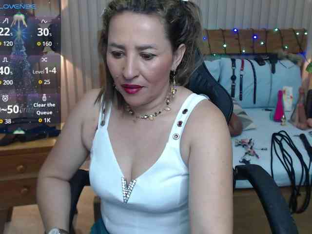 luciana-ballesteros webcam