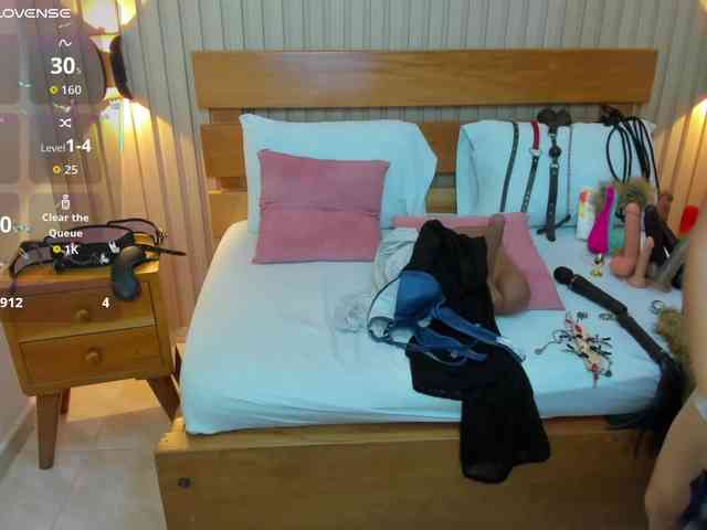 luciana-ballesteros webcam