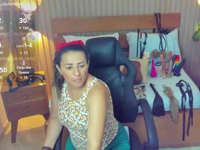 luciana-ballesteros webcam