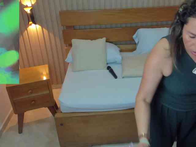 luciana-ballesteros webcam