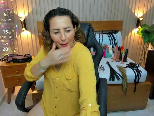 luciana-ballesteros webcam