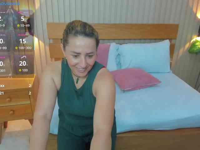 luciana-ballesteros webcam