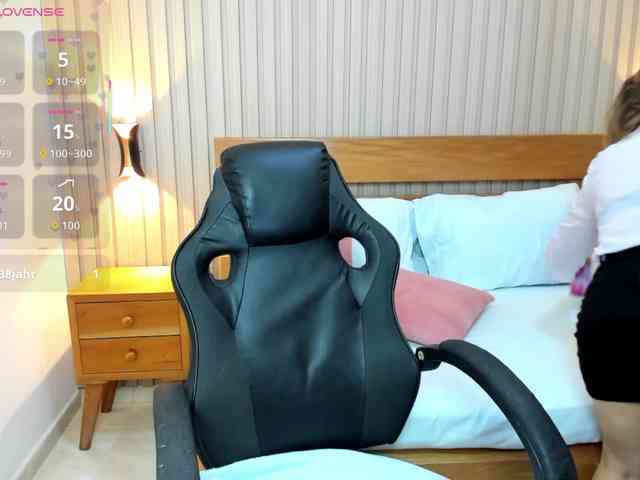 luciana-ballesteros webcam