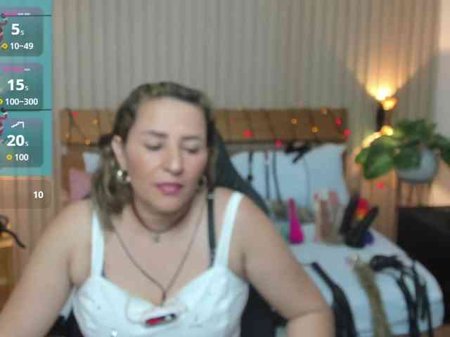 luciana-ballesteros webcam