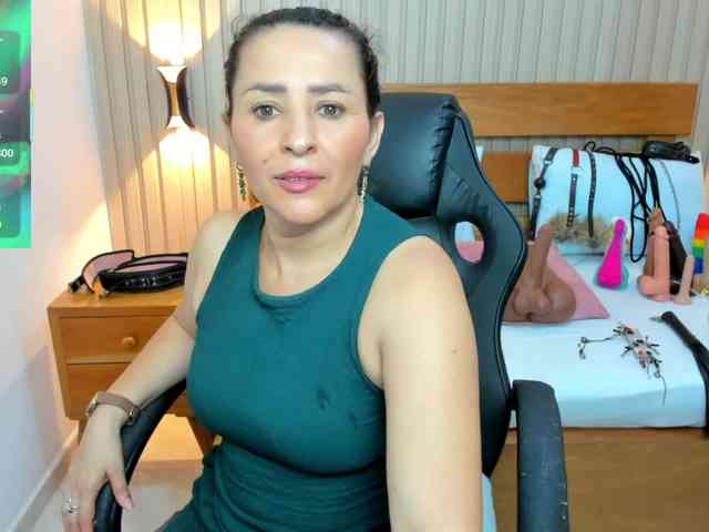 luciana-ballesteros webcam