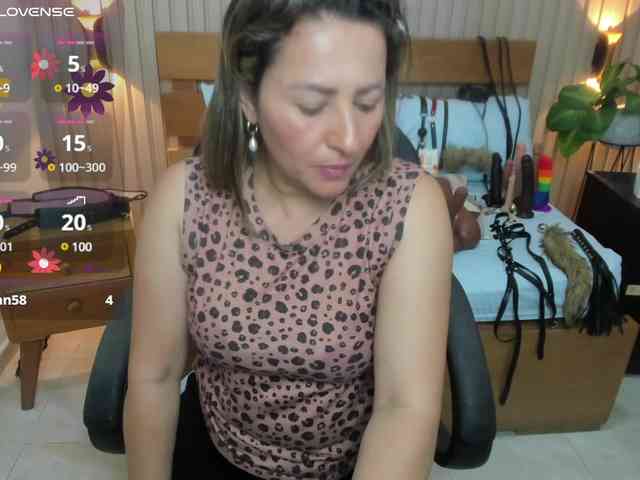 luciana-ballesteros webcam