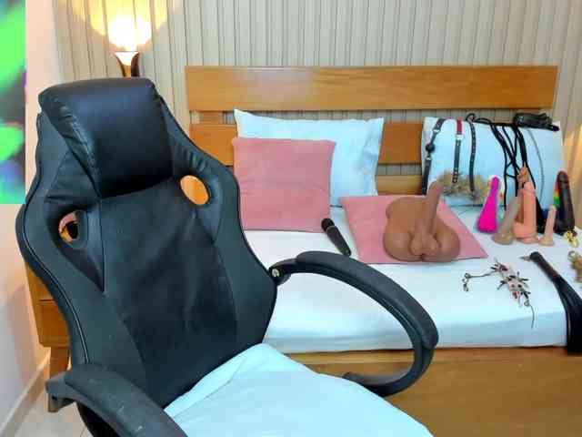 luciana-ballesteros webcam