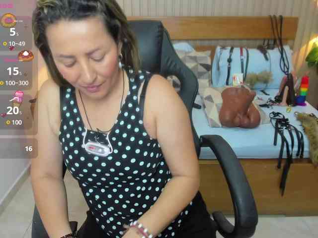 luciana-ballesteros webcam