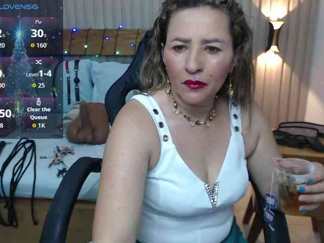 luciana-ballesteros webcam