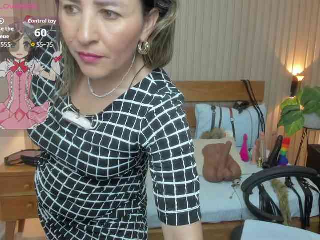 luciana-ballesteros webcam