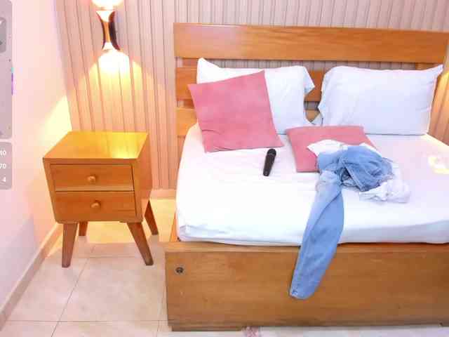 luciana-ballesteros webcam