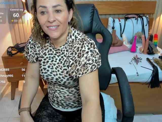 luciana-ballesteros webcam