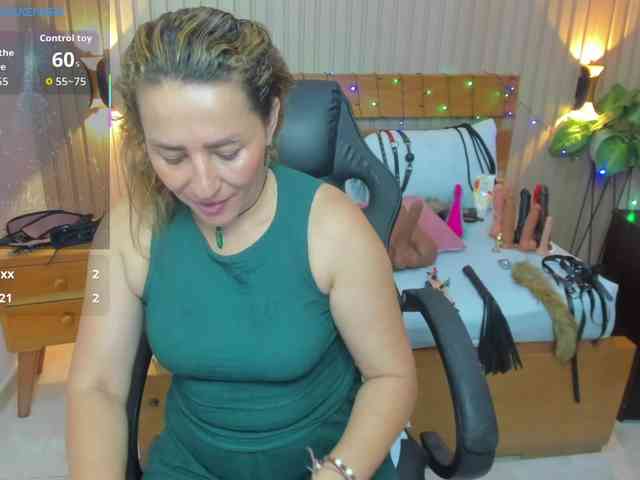 luciana-ballesteros webcam