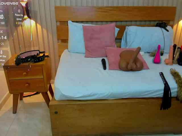 luciana-ballesteros webcam