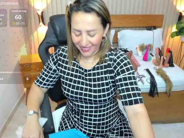 luciana-ballesteros webcam