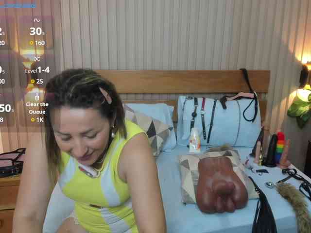 luciana-ballesteros webcam