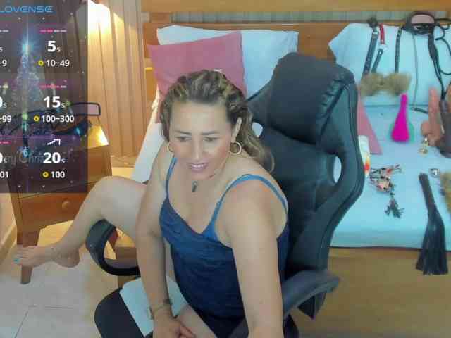 luciana-ballesteros webcam