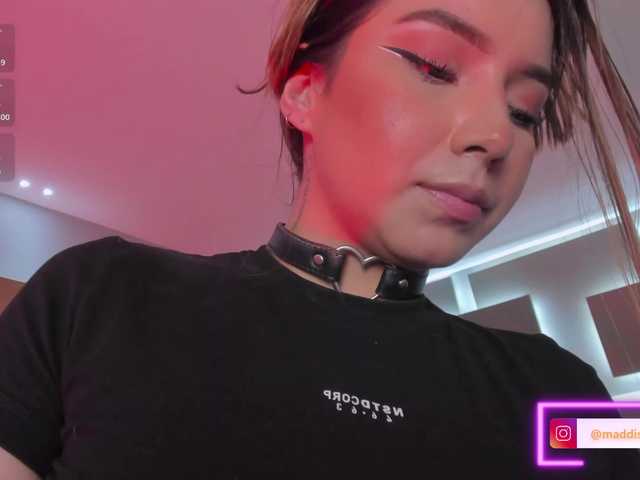 MaddisonCollins's BongaCams show and profile