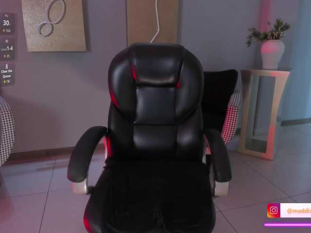 MaddisonCollins's BongaCams show and profile