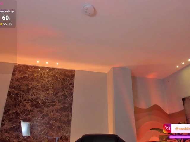 MaddisonCollins's BongaCams show and profile