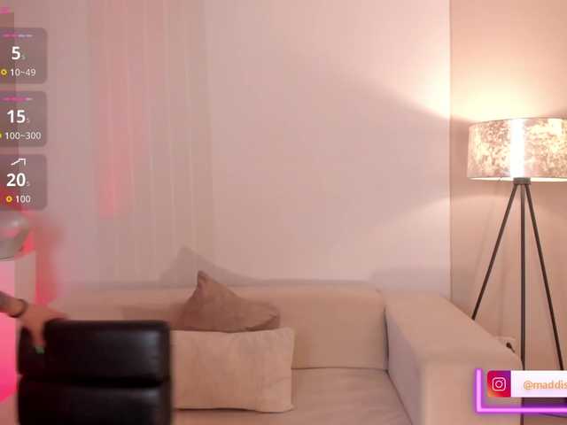 MaddisonCollins's BongaCams show and profile