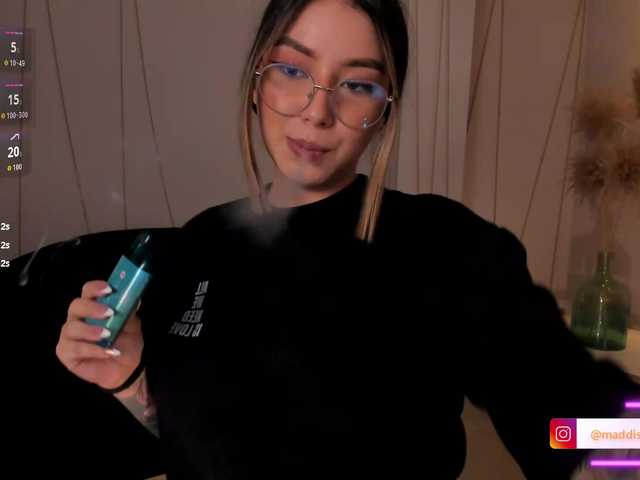 MaddisonCollins's BongaCams show and profile