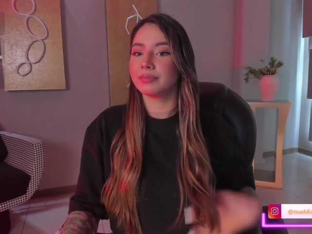 MaddisonCollins's BongaCams show and profile