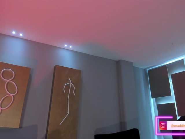 MaddisonCollins from BongaCams is Freechat