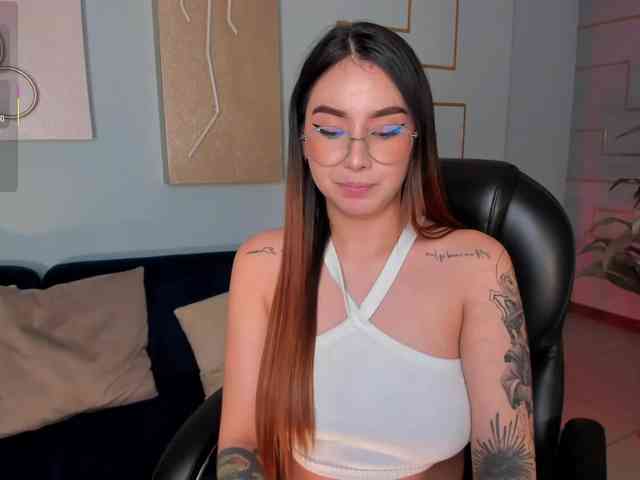 webcam free MaddisonCollins