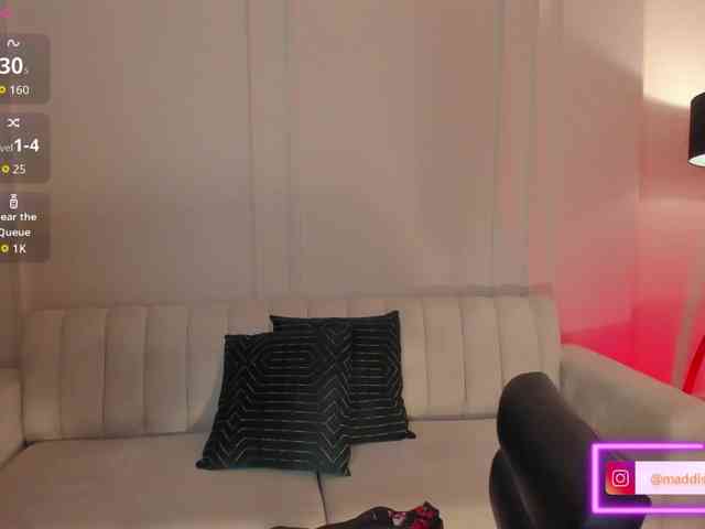 MaddisonCollins MaddisonCollins