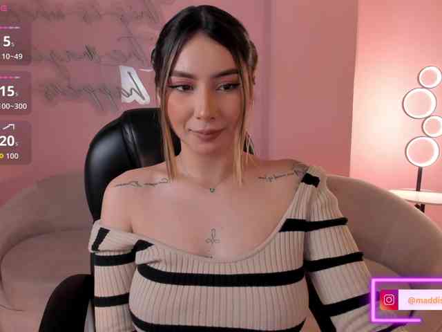 MaddisonCollins MaddisonCollins